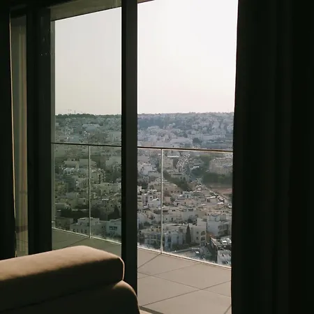 Luxury Sky At Mercury Tower 22nd Floor Sea View Infinity Pool Апартаменты